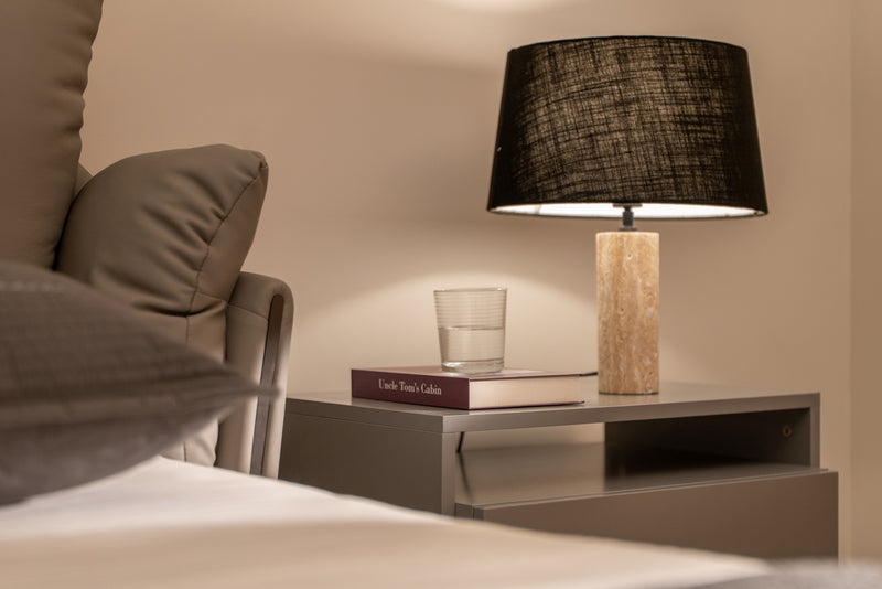 Russel Table Lamp